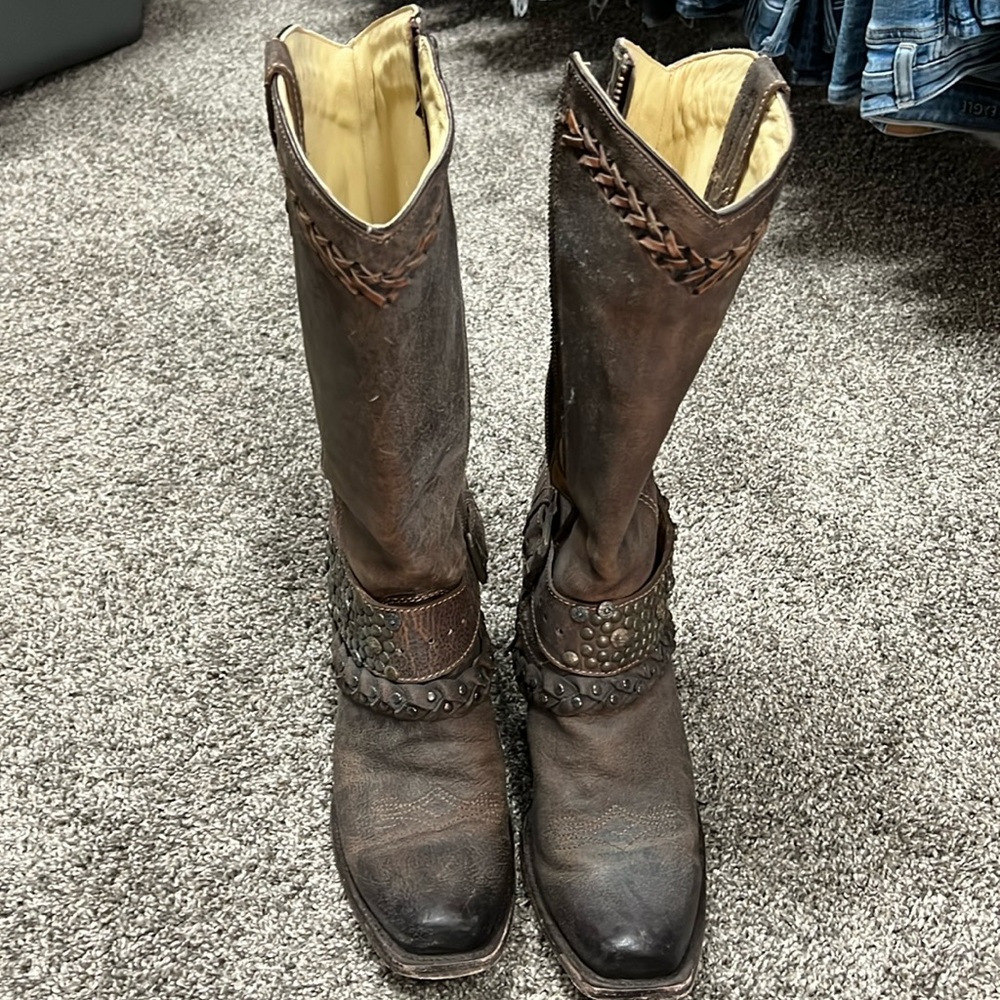 Corral Cowboy Boots size 9. Great Used Condition.